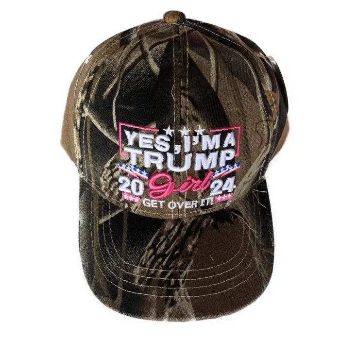 Yes I am a trump Girl Camo