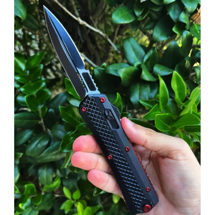 445 F